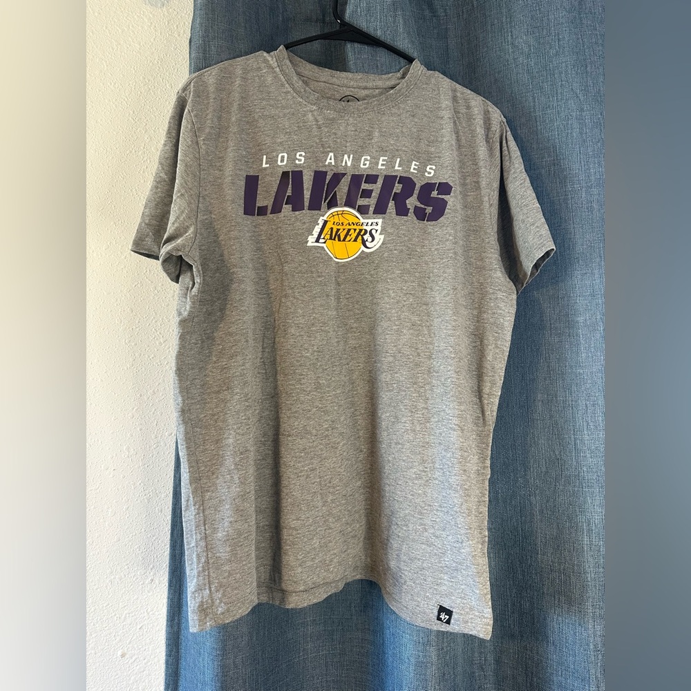 '47 Brand Los Angeles Lakers Gray Shirt Men's Size Medium Cotton‎